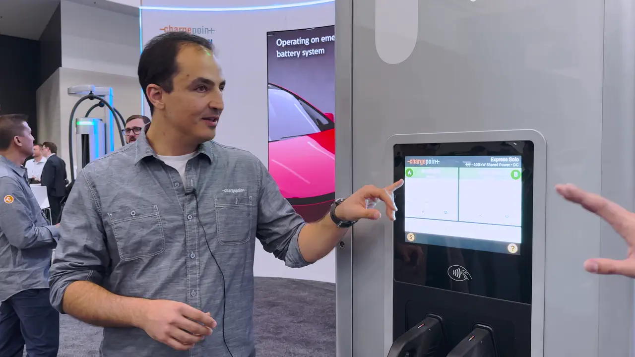 ChargePoint Express Solo touchscreen interface with power-sharing controls on a 600kW charger