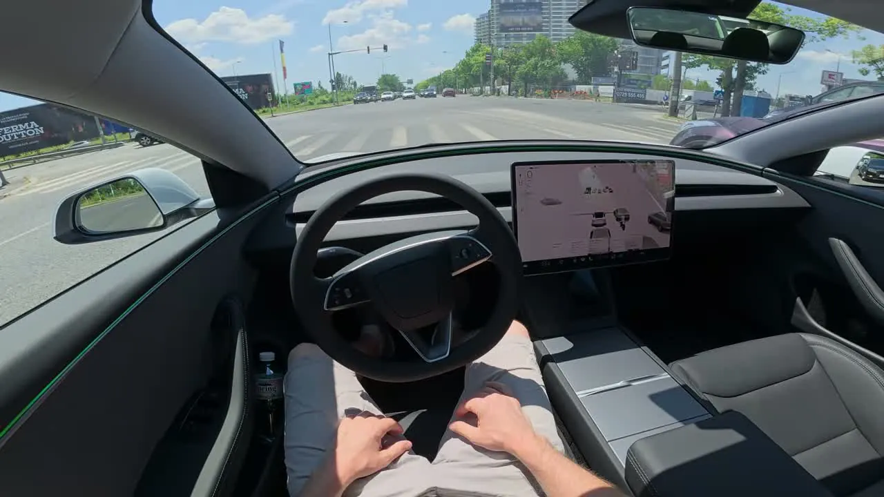new Tesla Model 3 Highland LR RWD 2026 - 82kWh Battery Test Drive featured image for EVCUBE.NET