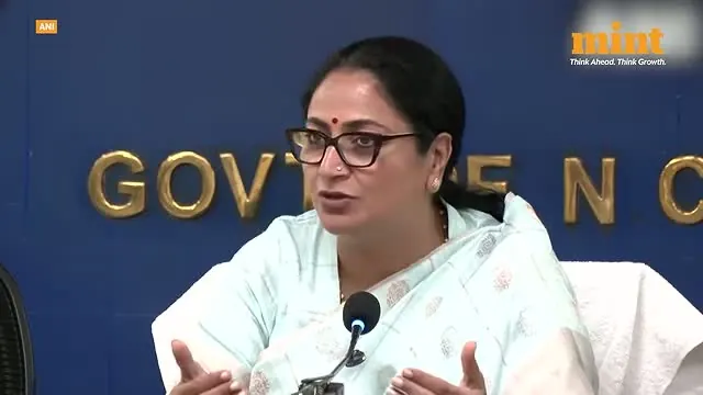 Rekha Gupta-led Delhi Cabinet Approves New EV Policy With BIG Incentives For Citizens | Explained supporting visual from EVCUBE.NET