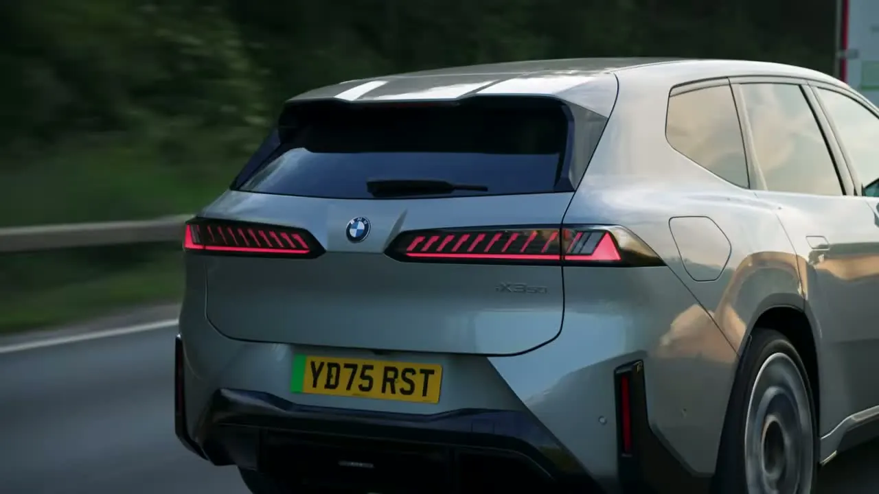 350-mile test! New Mercedes GLC vs BMW iX3 ROAD TRIP additional supporting visual from EVCUBE.NET