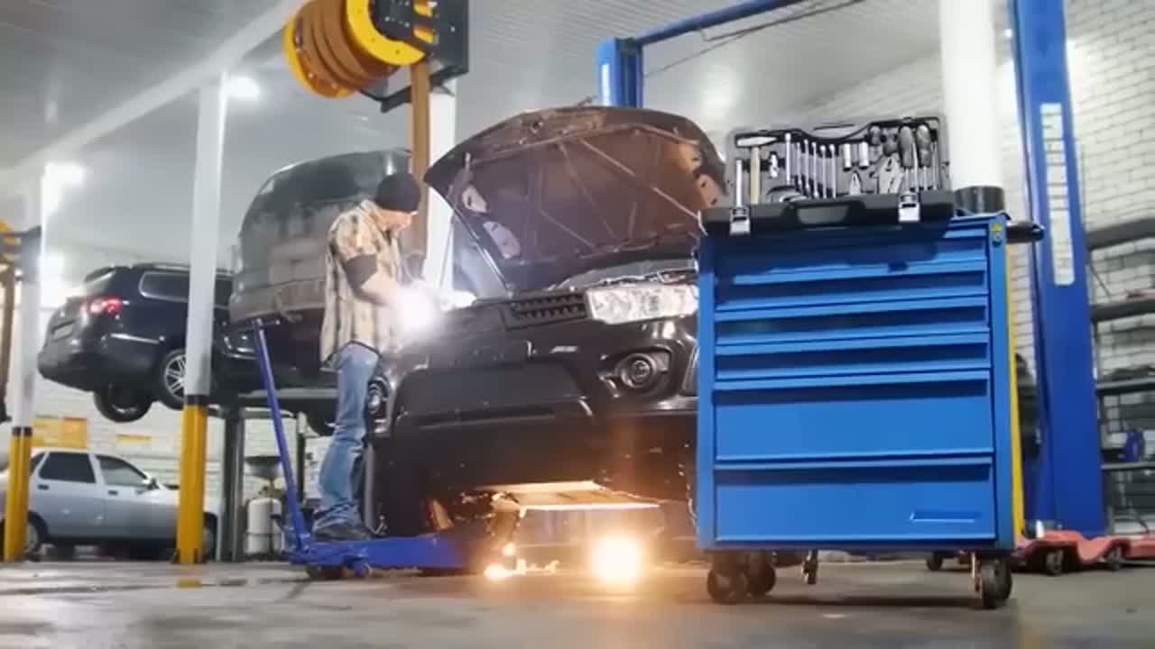 BYD flash charging demonstration