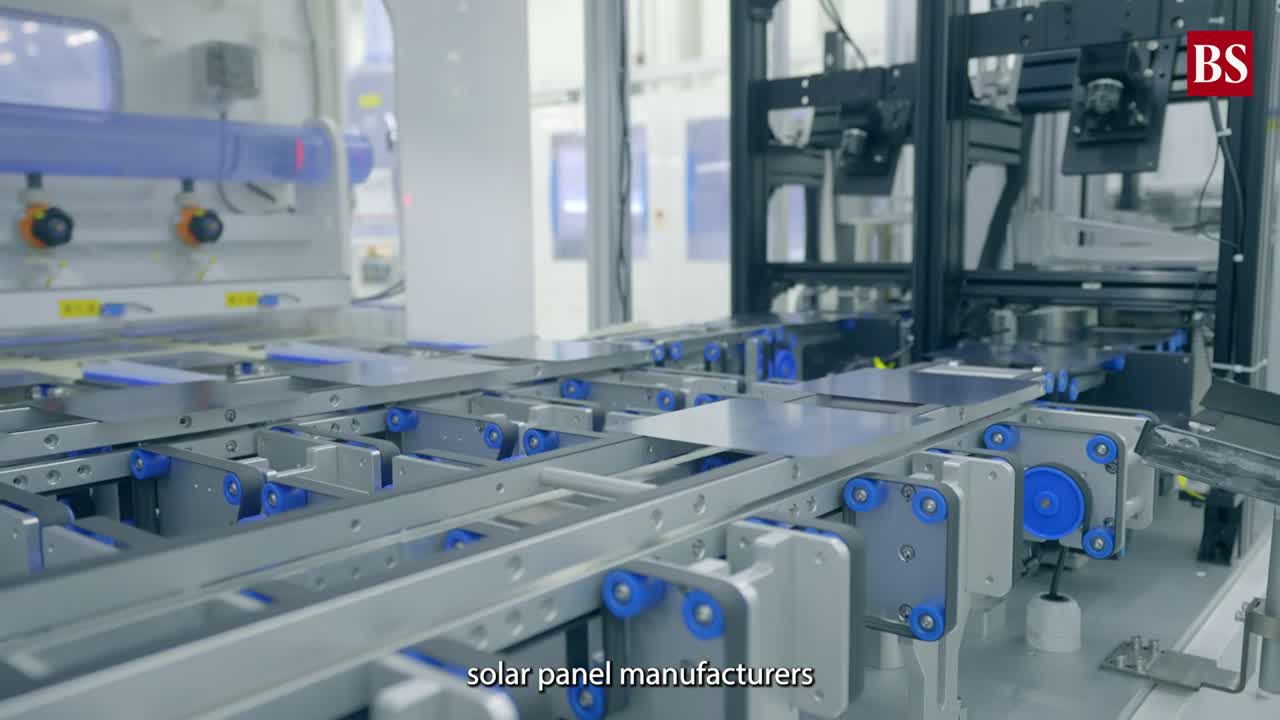 Global solar manufacturing dominance concentrated in China