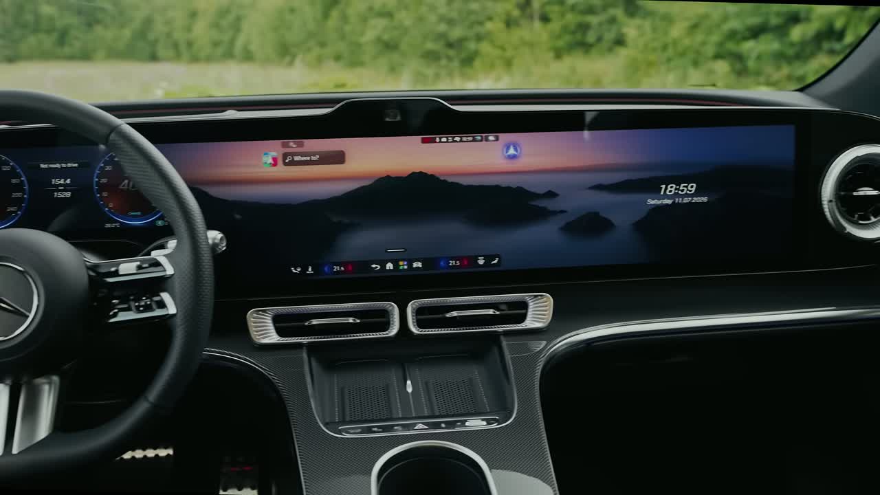 Rear three-quarter of the electric C-Class