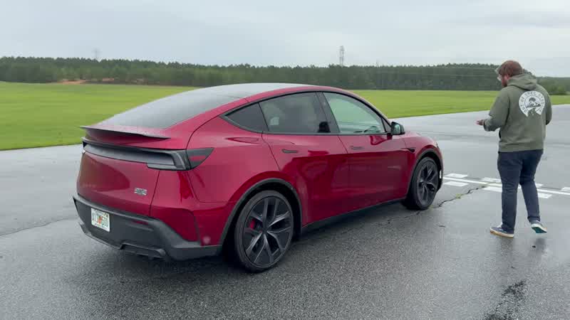 2026 Model Y Performance exterior