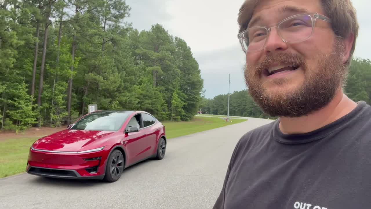 Model Y Performance charging screen showing state of charge and power during the test