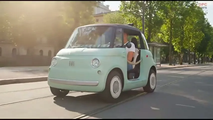 Fiat Topolino parked in resort setting